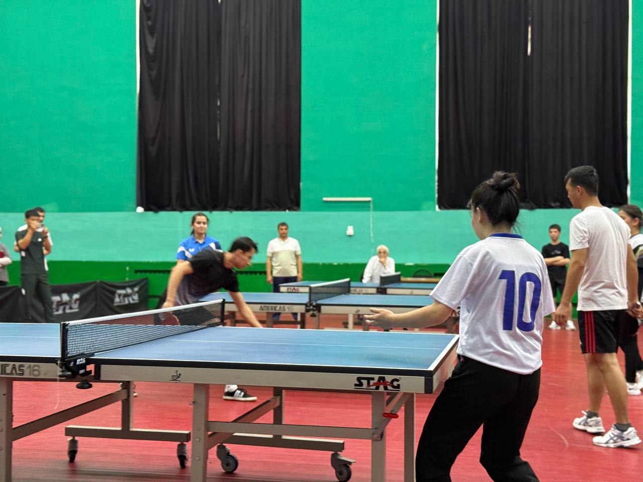 TIU talabalari stol tennisi musobaqasida faxrli 2-o‘rinni qo‘lga kiritdi